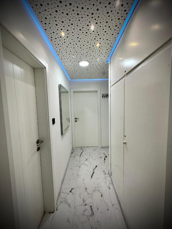 Deluxe - Apartment ' Andrei 2 ' - Neu In Neuburg An Der Donau Esterno foto