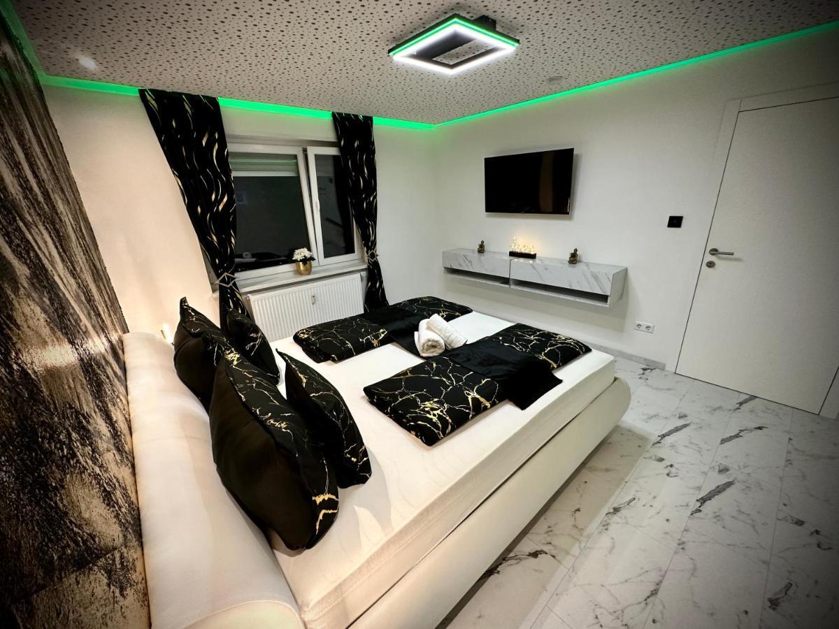 Deluxe - Apartment ' Andrei 2 ' - Neu In Neuburg An Der Donau Esterno foto