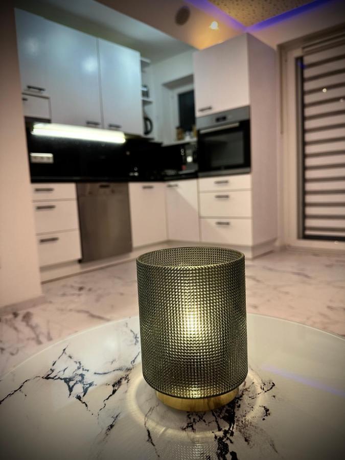 Deluxe - Apartment ' Andrei 2 ' - Neu In Neuburg An Der Donau Esterno foto